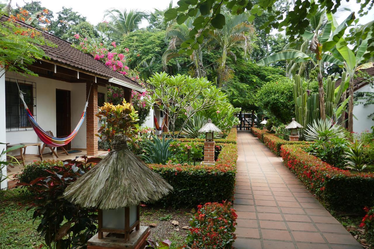 Escape Caribeno Hotel Puerto Viejo de Talamanca Екстериор снимка